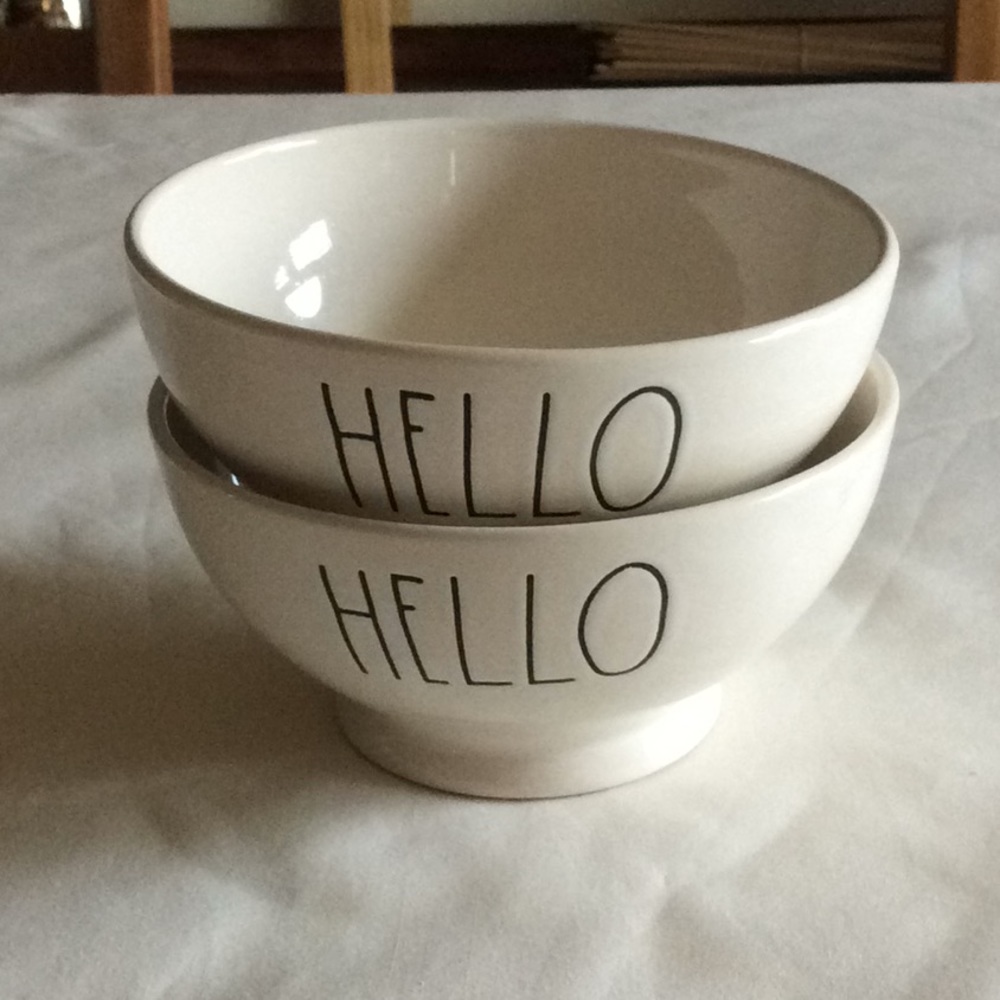 Rae Dunn “Hello” Bowls